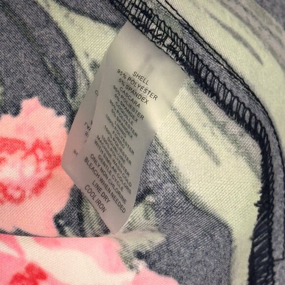 Vince Camuto Navy Floral Bell Sleeve Shift Dress Size 8  Womens knit - Picture 2 of 13